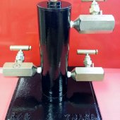 Oil-Water Separator for Deadweight Gauge